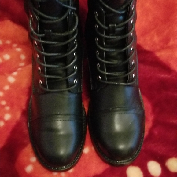 Booties - Picture 4 of 7